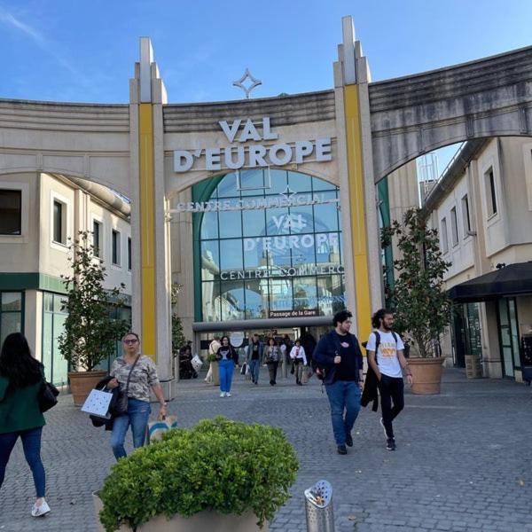 Magic Studio - Disneyland Paris Shopping Village 9 Minutes Chessy  Extérieur photo